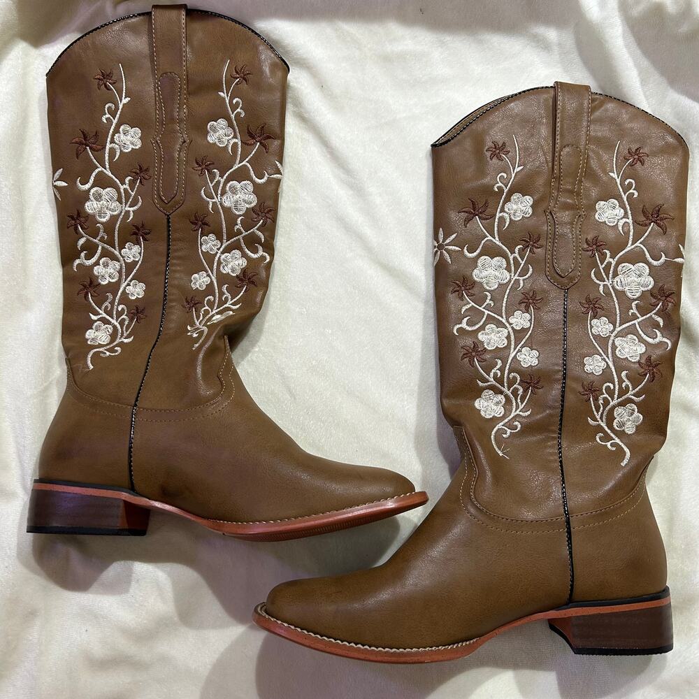 Floral Brown Cowgirl Boots